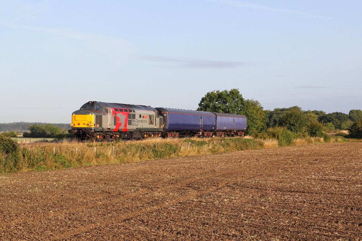 37611 at Defford