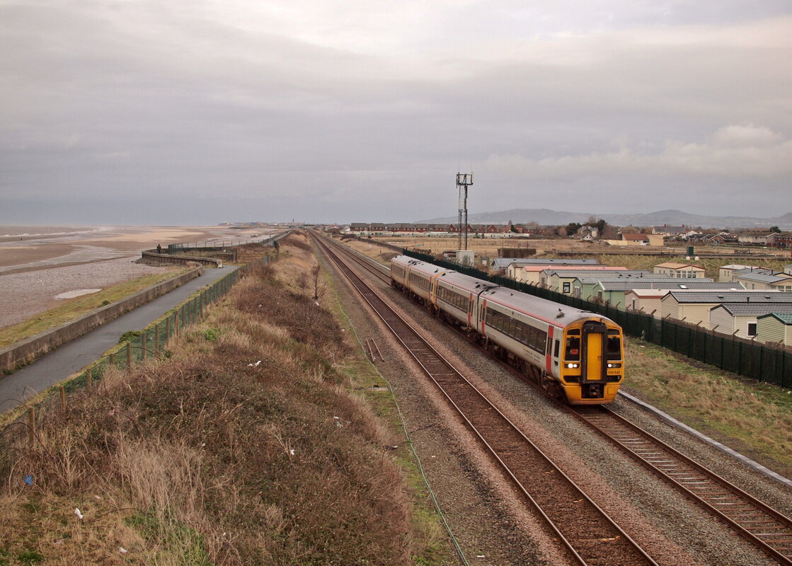 Train at Pensarn