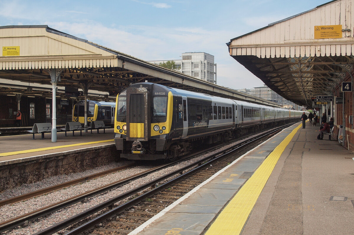 Basingstoke Station