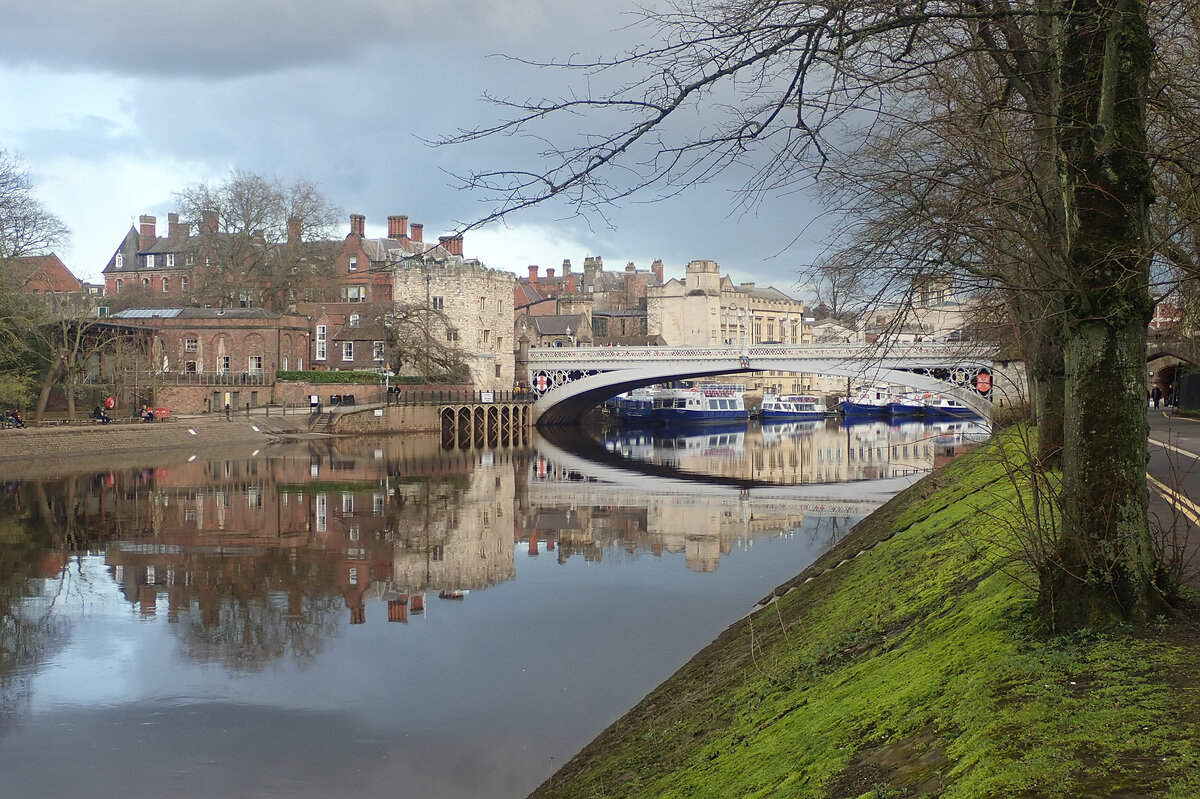 Lendal road bridge
