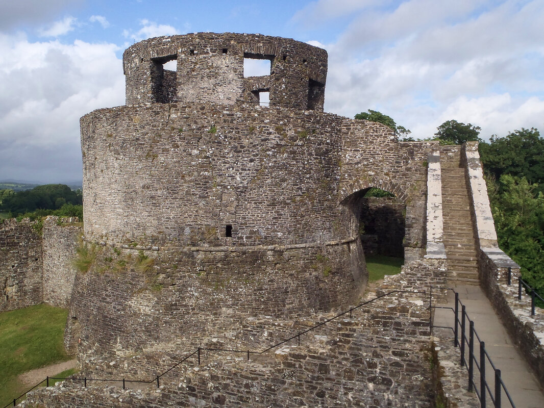 The keep at Dinefwr Castle