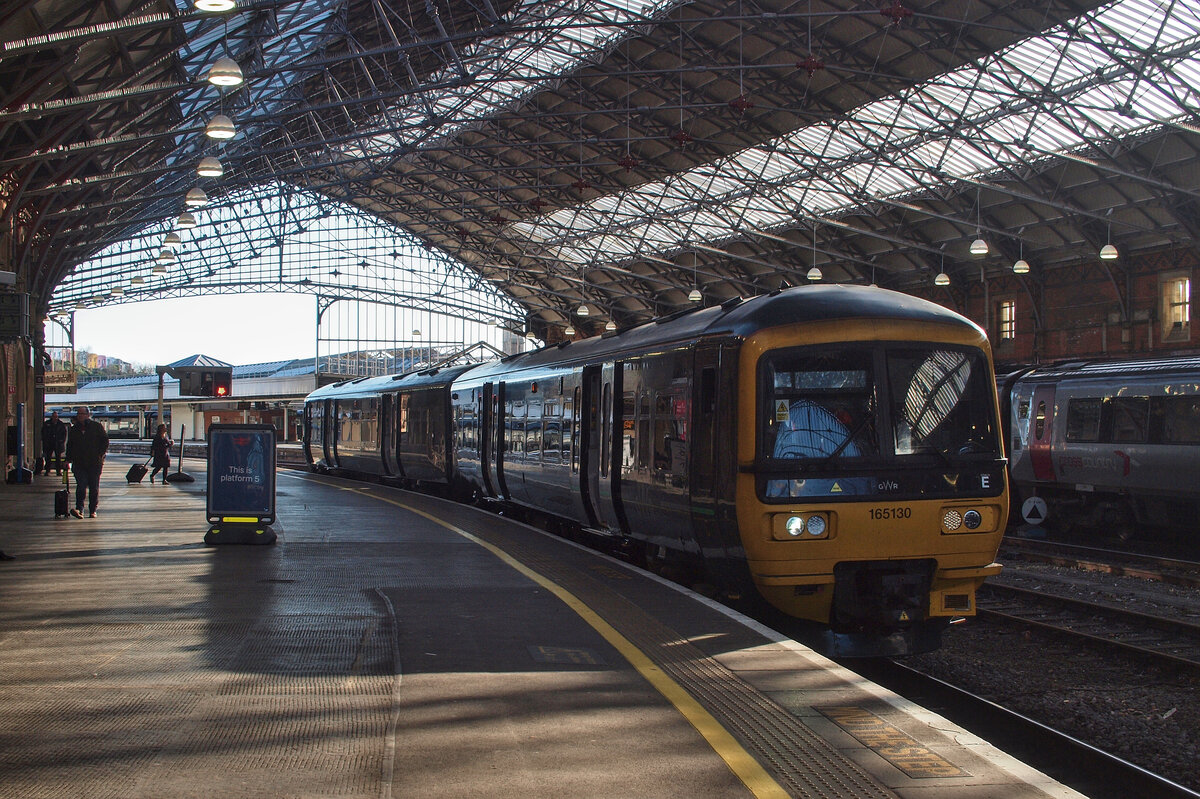 Bristol Temple Meads station roof