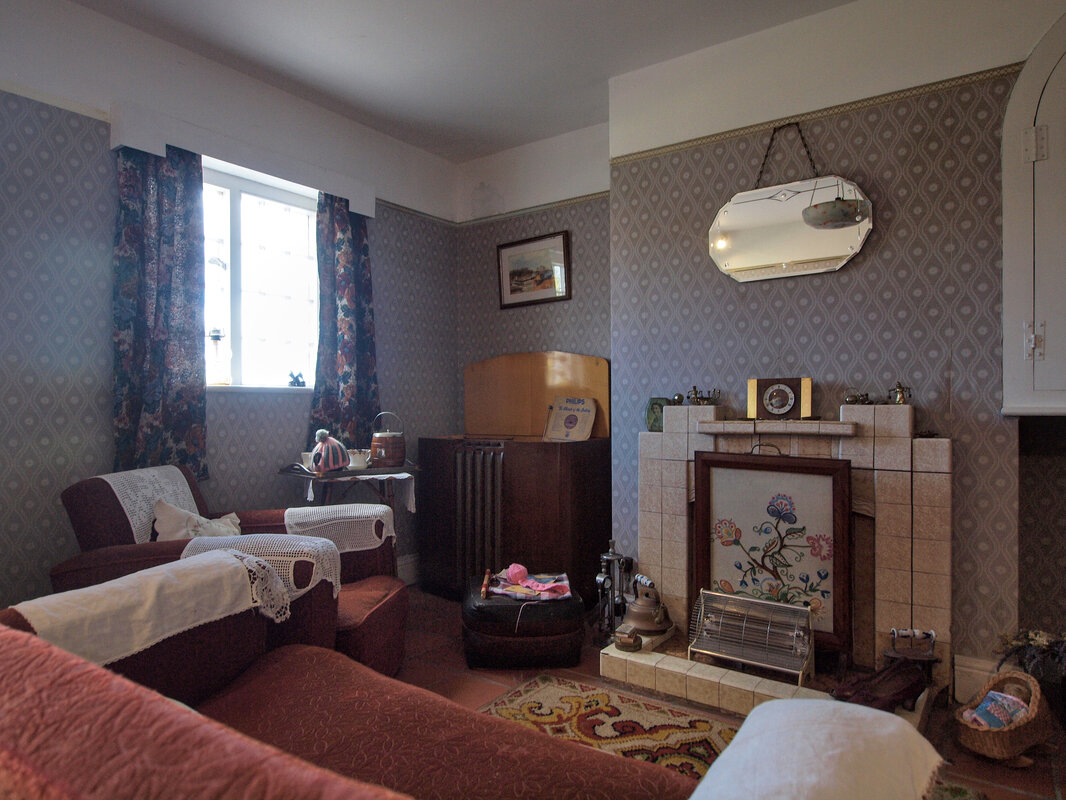 1950s living room