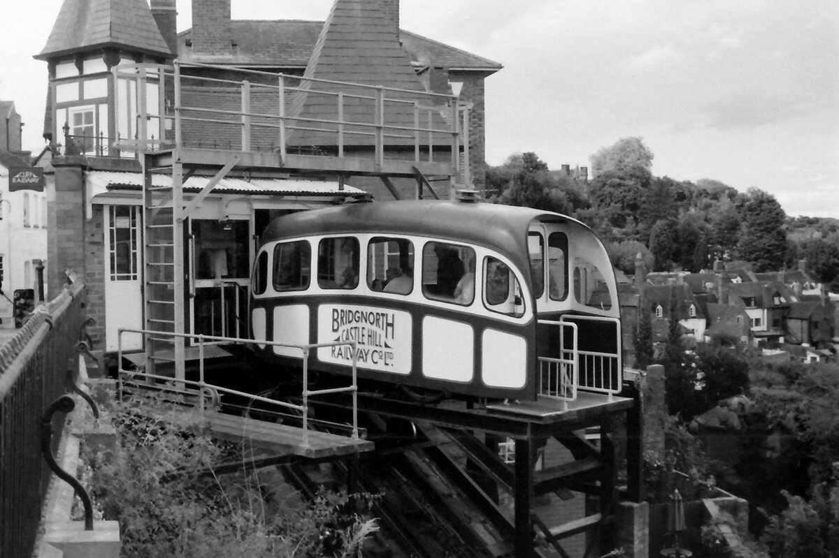 Bridgnorth cliff railway
